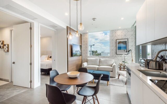 Luxury 2 bedroom apartment in South Beach 501