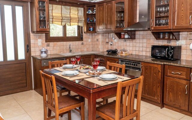 Eleni'S Holidays House