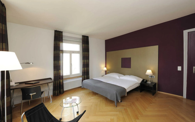 Alma Hotel - Boutique hideaway by the lake with rooftop and ladies-only wellness