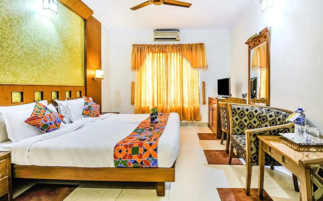 FabHotel Kangappadan Residency