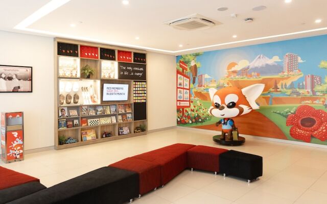 Red Planet BGC The Fort