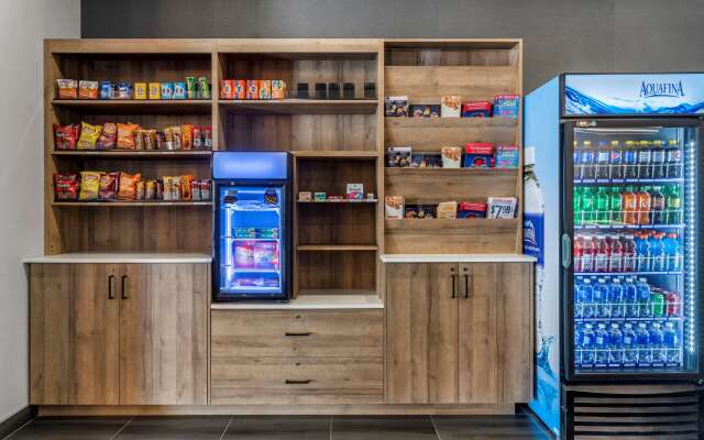 Quality Hotel & Conference Centre