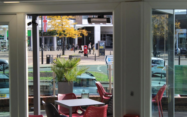 Holiday Inn Kenilworth - Warwick by IHG
