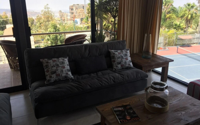 Vista Real Villas