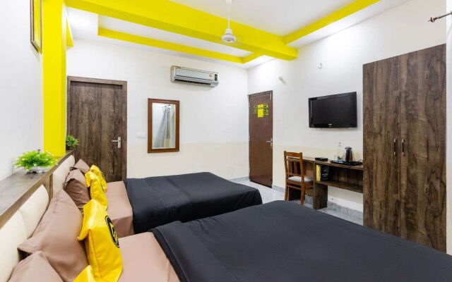The Hosteller Agra