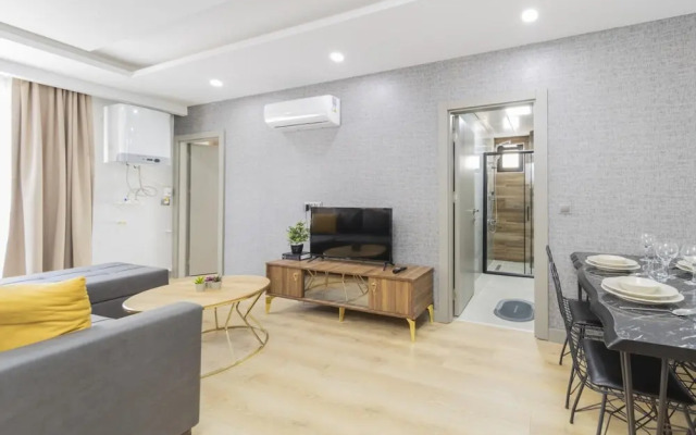 Modern Flat w Balcony 10 min to Beach in Antalya