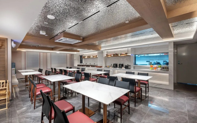 Dingshe Hotel
