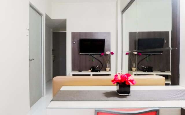 Cozy 2BR Apartement at Dian Regency