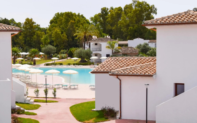 Marina Torre Navarrese Resort