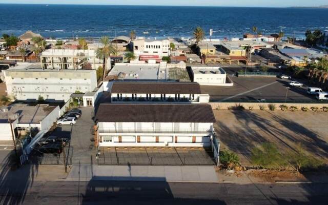 Hotel Marea Baja