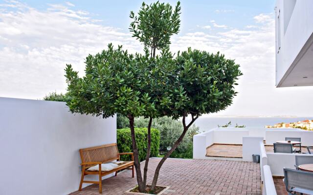 Melia Sol Art Studios