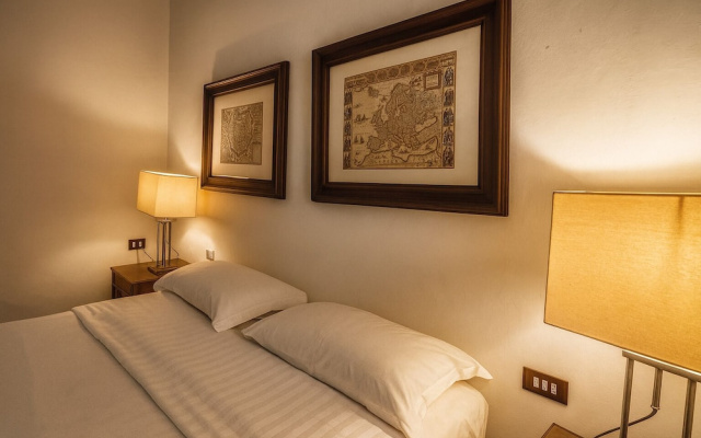 dHomes - Apartments and Rooms - Room 102