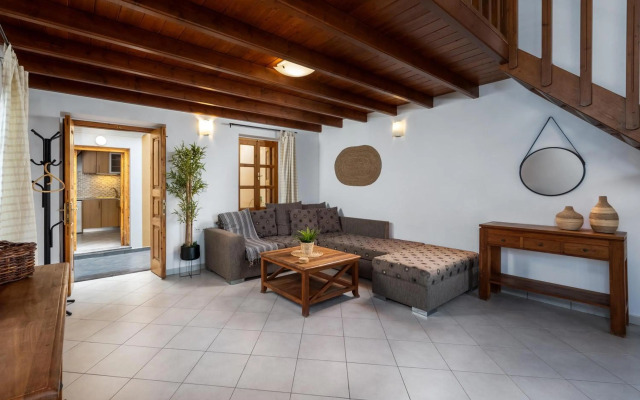 OverThe Sea Apartments