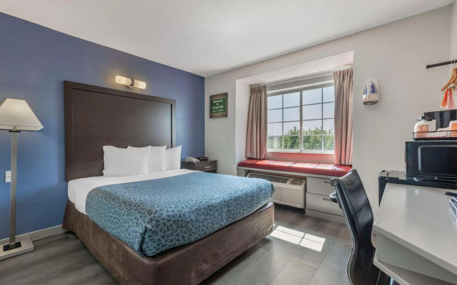 Greenville Pelham Inn by IHG