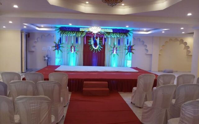 Hotel Khajuraho Temple View