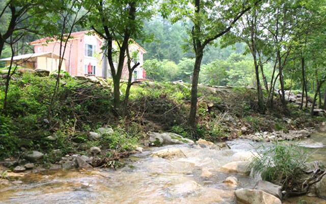 Pocheon Forest Happy Village Pension