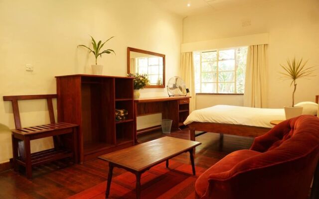 Travellers Guest House