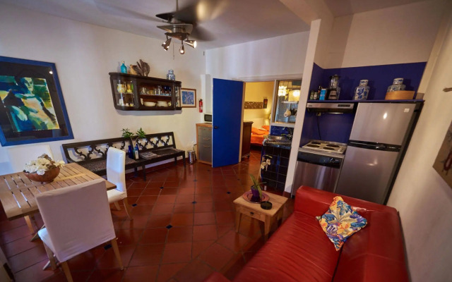 Beach House Aruba Apartments