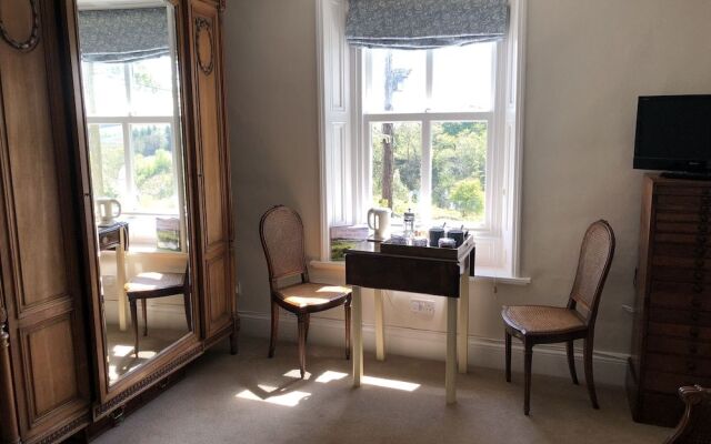 Dale House B&B