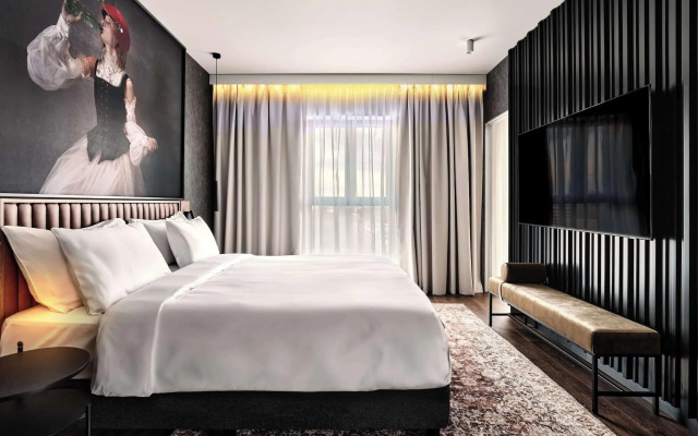 Radisson RED Hotel & Radisson RED Apartments, Kraków