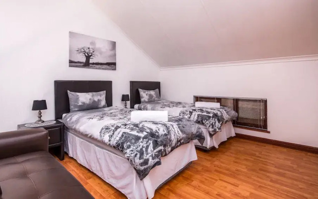 Jozistay Savannah Apartments