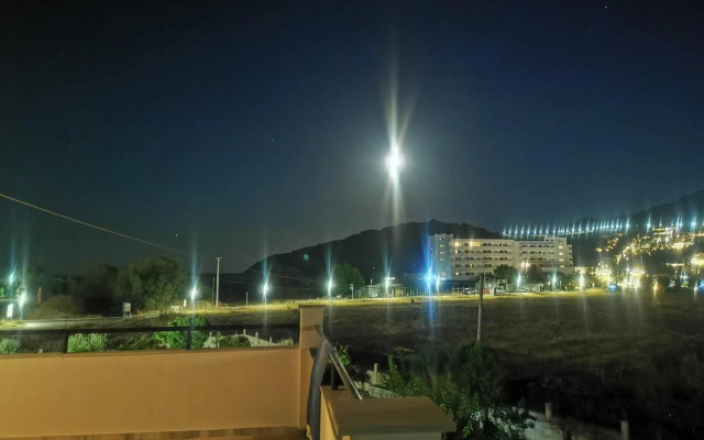 Vlycha Beach Studios & Apartments