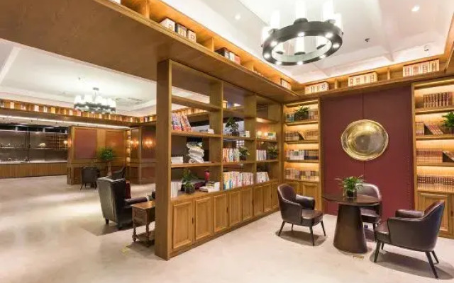 James Joyce Coffetel Hotel High Speed Railway Station Of Handan Grand Theater