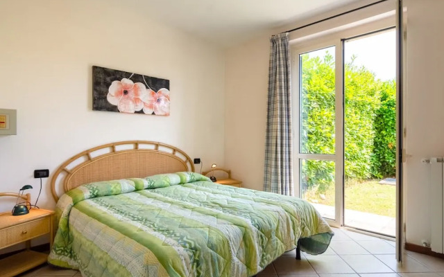 Apartment in Salo With Pool and Olive Groves