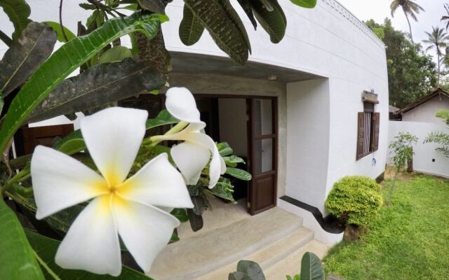 Sasen villas - Polhena Beach