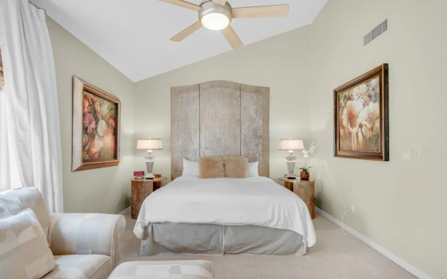 Shoreline Towers Townhouse 4-1