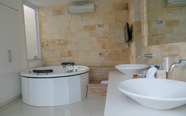 HK Villa Bali