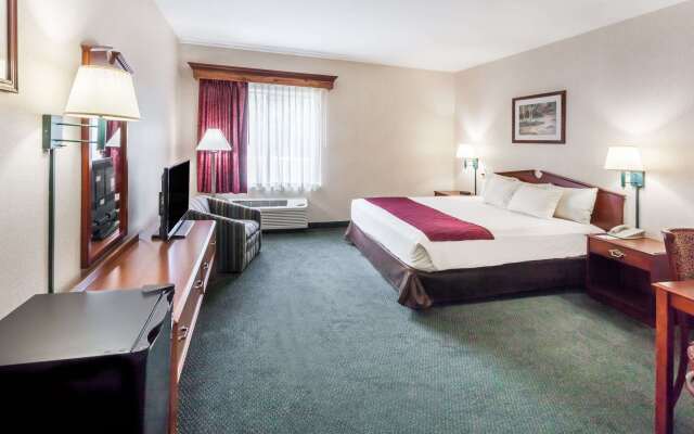 Baymont by Wyndham New Buffalo