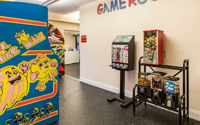 Days Hotel by Wyndham Williamsburg I-64