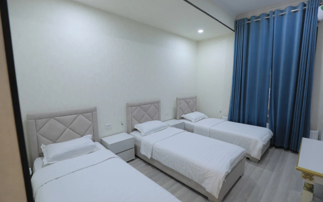 SAFIRA Hotel