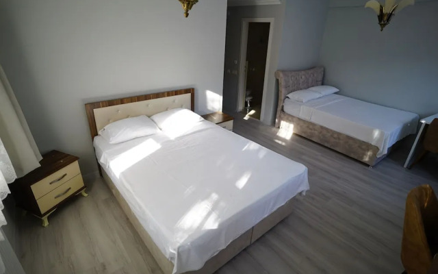 Lafontaine Konak Otel