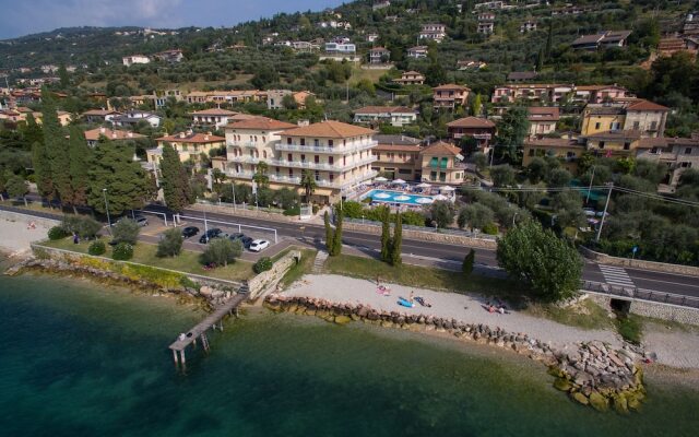 Hotel Benacus Torri del Benaco
