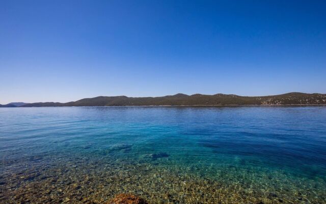 Apartment Ratac - sea front