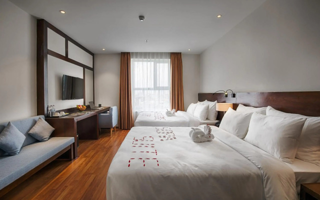 Sofia Suite Hotel Danang