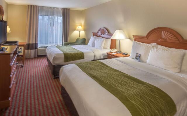 Clarion Pointe Racine - Mount Pleasant