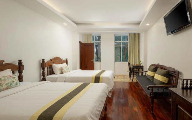 La Residence WatBo Hotel