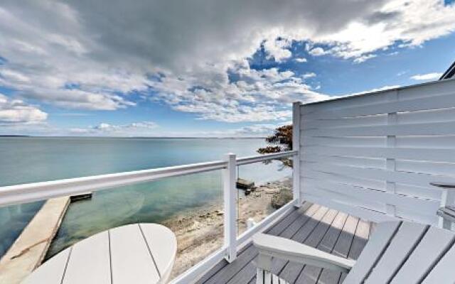 Put-in-Bay Waterfront Condo #204