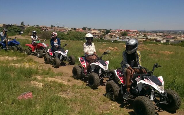 Naledi backpackers