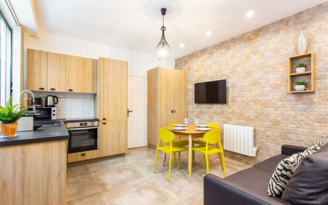 Authentic Apartment - 1br/4p - Bastille/voltaire