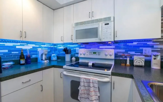 Bridgeport Condo 209