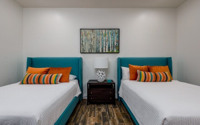 Casa Cielo 6 Bedroom Home by RedAwning