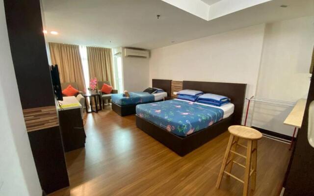 Cyber Studio Apartment