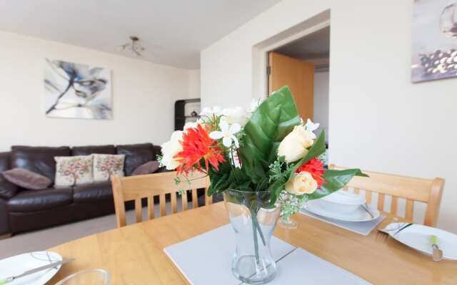 Giles St Gem - Spacious, Near The Shore, Parking