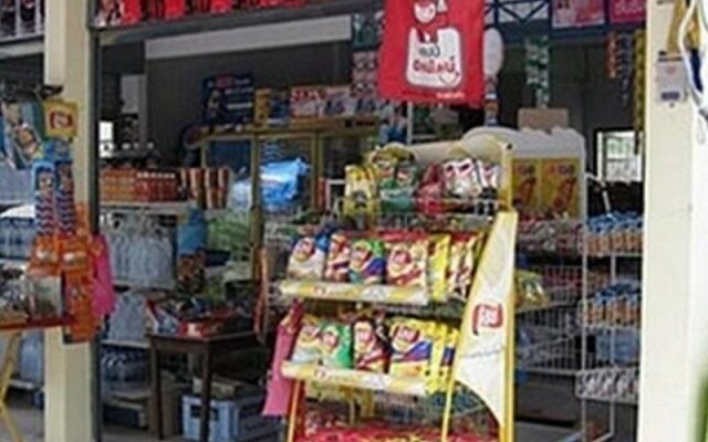 OYO 1124 Sinaree Resort