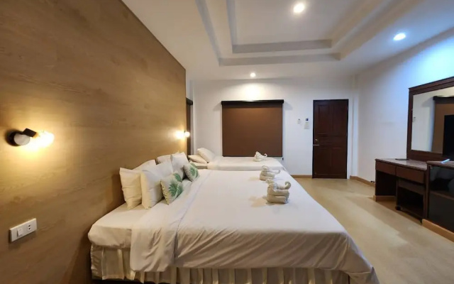 Lanta Village Resort