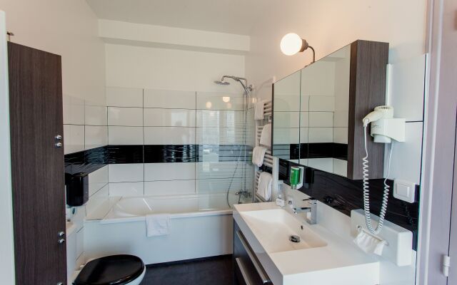 The Originals City, Hôtel de l'Europe